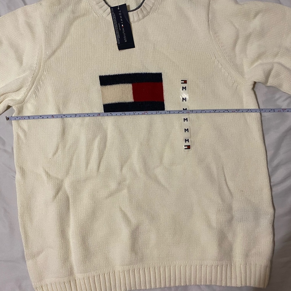 Tommy Hilfiger sweater